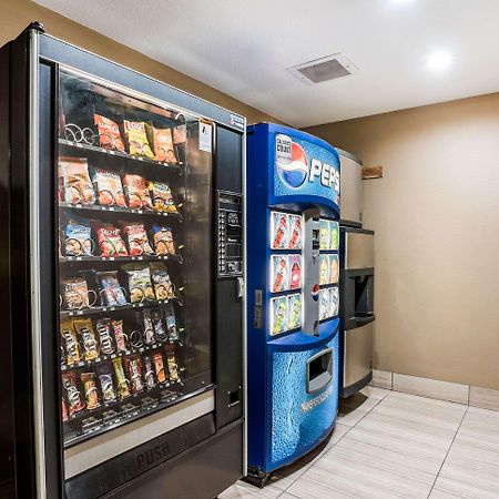Mainstay Suites Cedar Rapids North - Marion Esterno foto