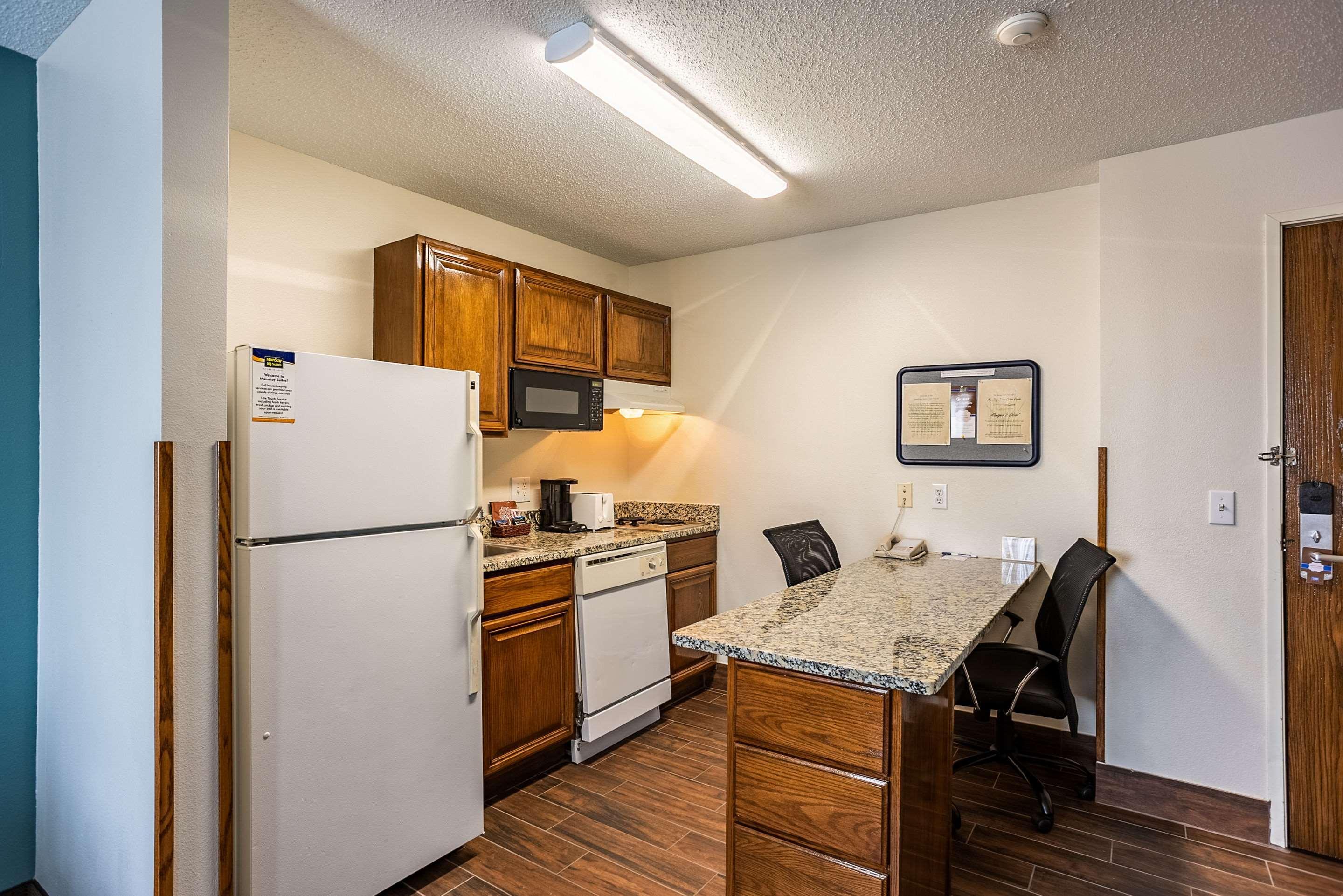 Mainstay Suites Cedar Rapids North - Marion Esterno foto
