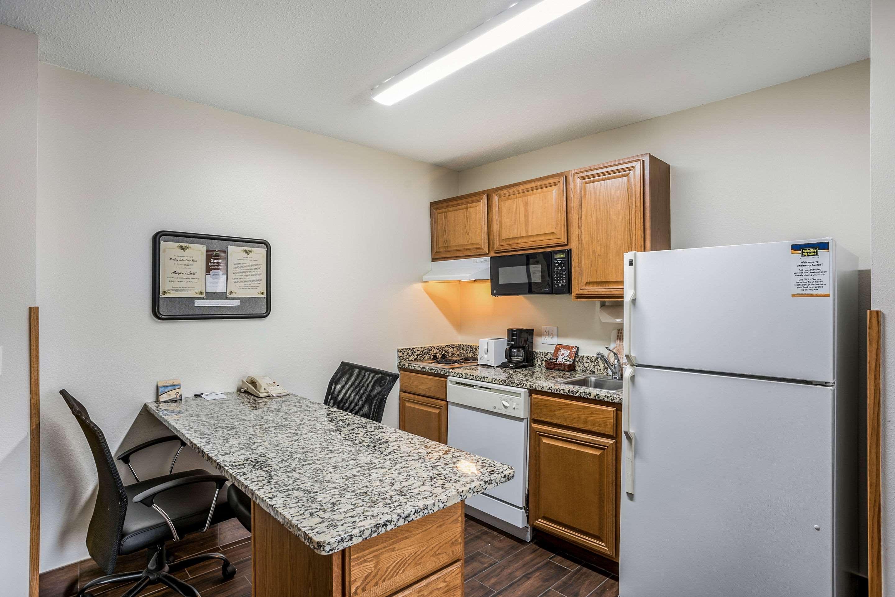 Mainstay Suites Cedar Rapids North - Marion Esterno foto